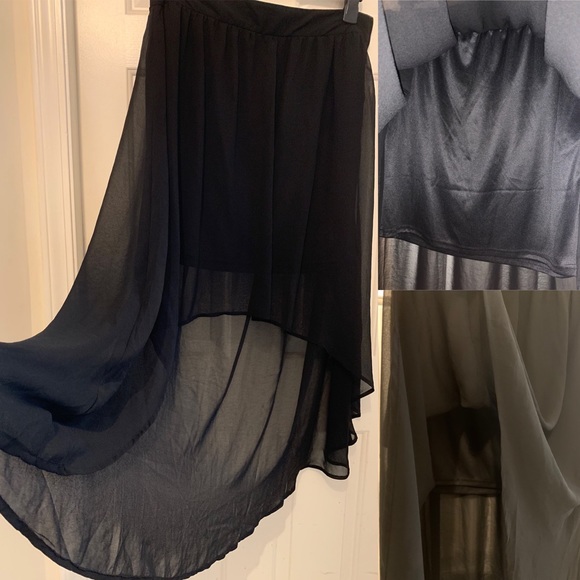 New Smart Set high-low mullet skirt - Picture 2 of 3